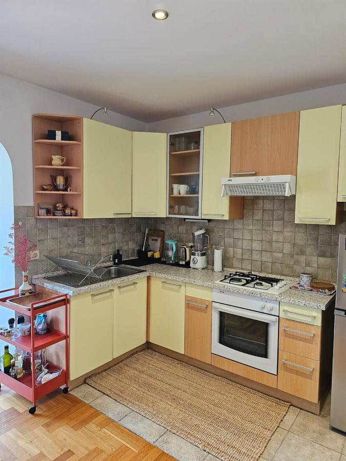Pantovcak Oaza Appartement Zagreb Buitenkant foto